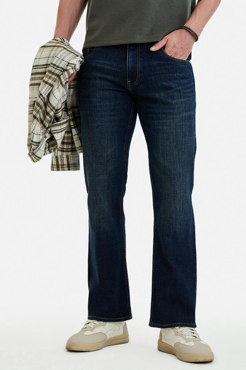 سنيتش Bootcut Stretch Washed Jeans